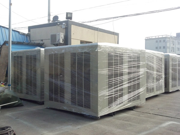 �R��ɽ���L(f��ng)�Cչʾ